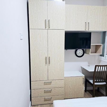Acogedor Apartamento En Atocha By Bebalmy Madrid Exterior foto